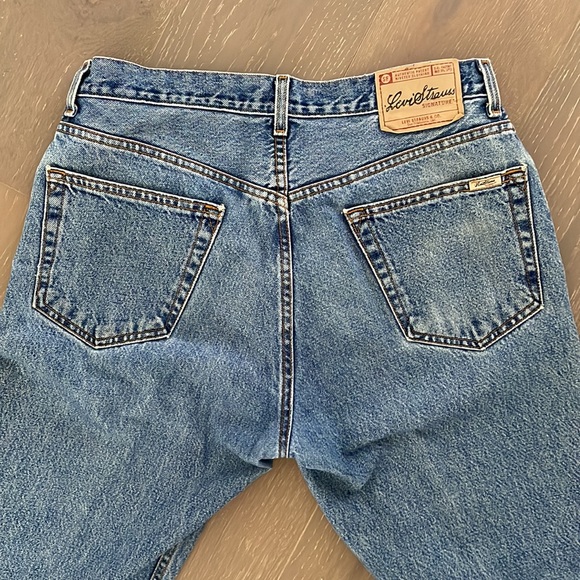 Men’s Vintage Levi Strauss Signature Jeans - Picture 3 of 6